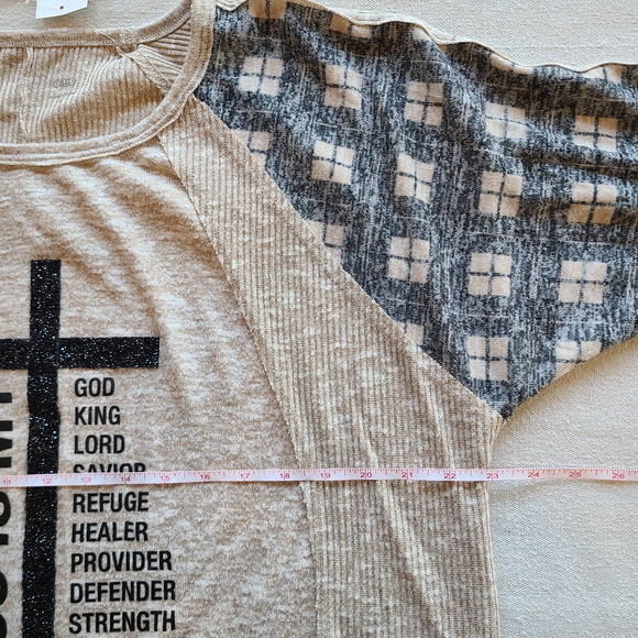 NWT Cato Jesus Cross Bling Oatmeal Blue Plaid Top Christian Religious Size L - Picture 8 of 9